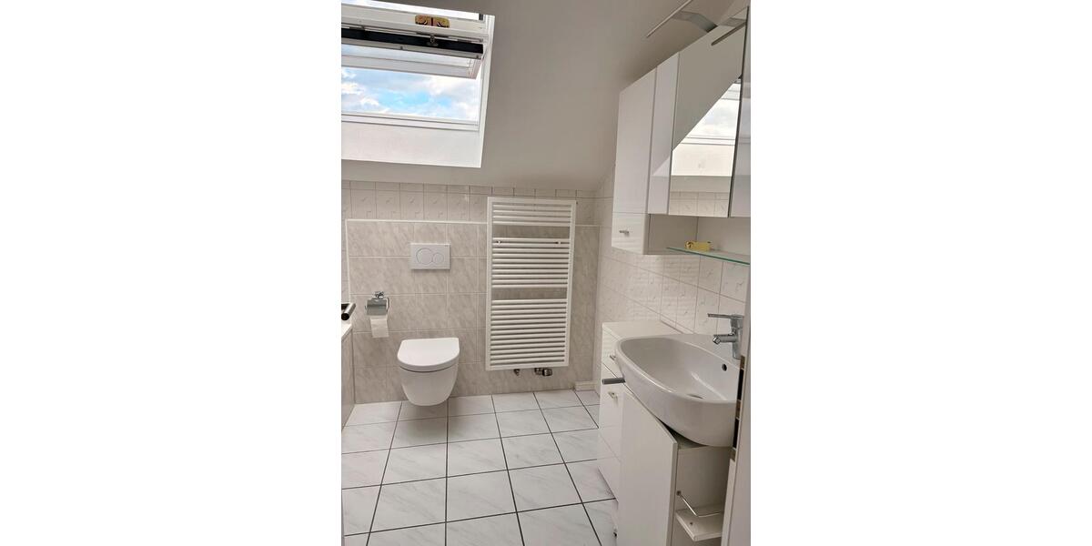 Dachgeschoßwohnung Hattingen Blankenstein - 4.5 Zimmer, 98 m&sup2;, 239.000&euro; | Angebot:26993457