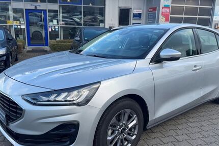 Ford Focus 26.291 km 16.999 &euro; Wipperfürth 51688