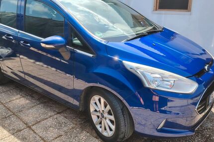 Ford B-Max 120.000 km 6.800 &euro; Düsseldorf 40474