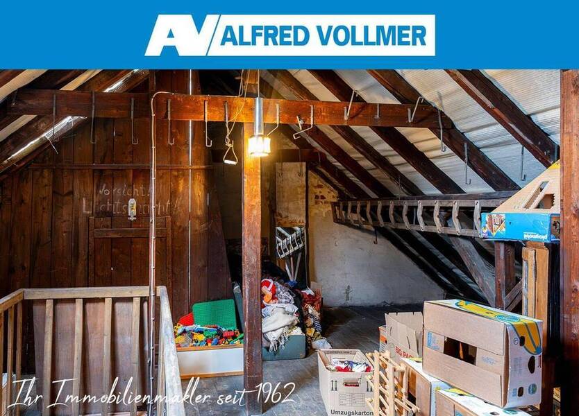 Historisches Reihenmittelhaus mit großem Garten
