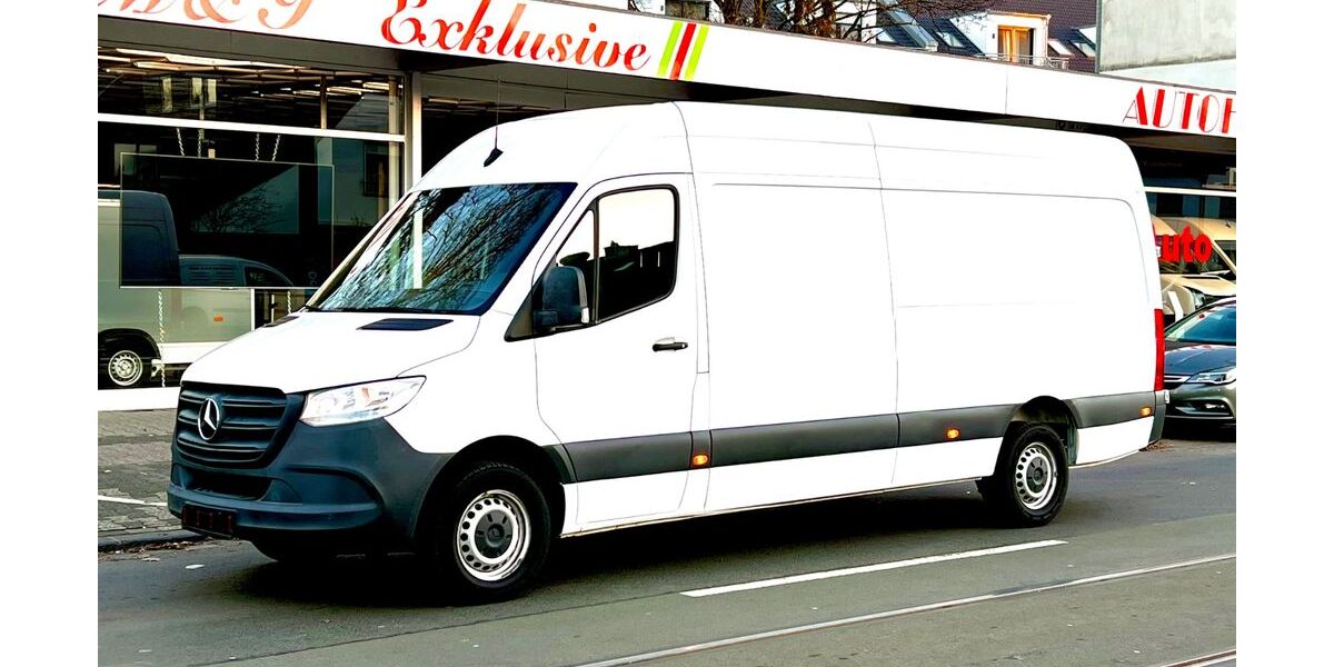 Mercedes-Benz Sprinter 28.000 km 28.900 &euro; Düsseldorf (Unterrath) 40468