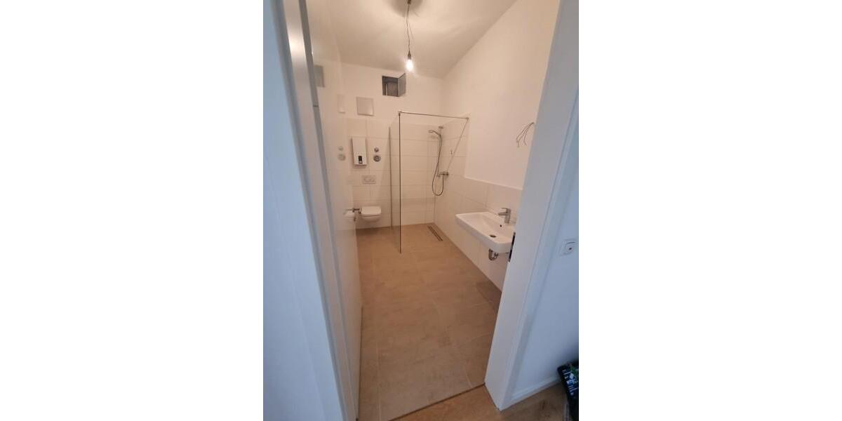 Etagenwohnung Düsseldorf Flingern Süd - 2 Zimmer, 67 m&sup2;, 1.125&euro; | Angebot:24723617