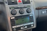 VW Touran Highline Navi Klima Standhzg. PDC Tempo 415.951 km 2.550 € Wuppertal 42327