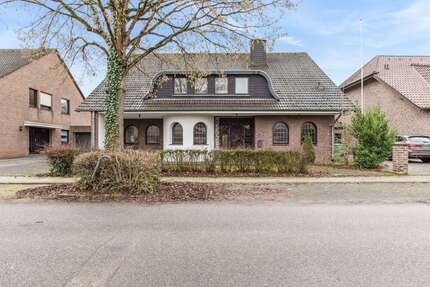 Haus Dormagen-Nievenheim Nievenheim - 6 Zimmer, 262 m&sup2;, 935.000&euro; | Angebot:24892473