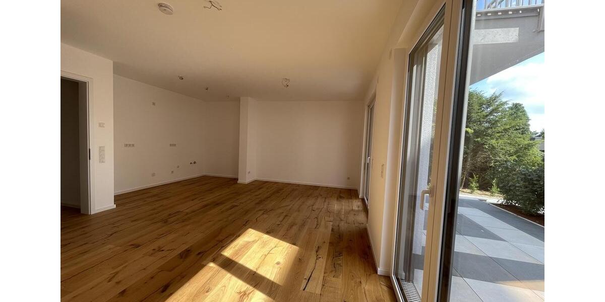 Erdgeschoßwohnung Düsseldorf Stadtbezirk 8 - 2 Zimmer, 75 m&sup2;, 1.350&euro; | Angebot:24827338