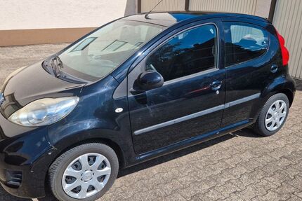 Peugeot 107 69.900 km 3.000 &euro; Langenfeld (Rheinland) 40764