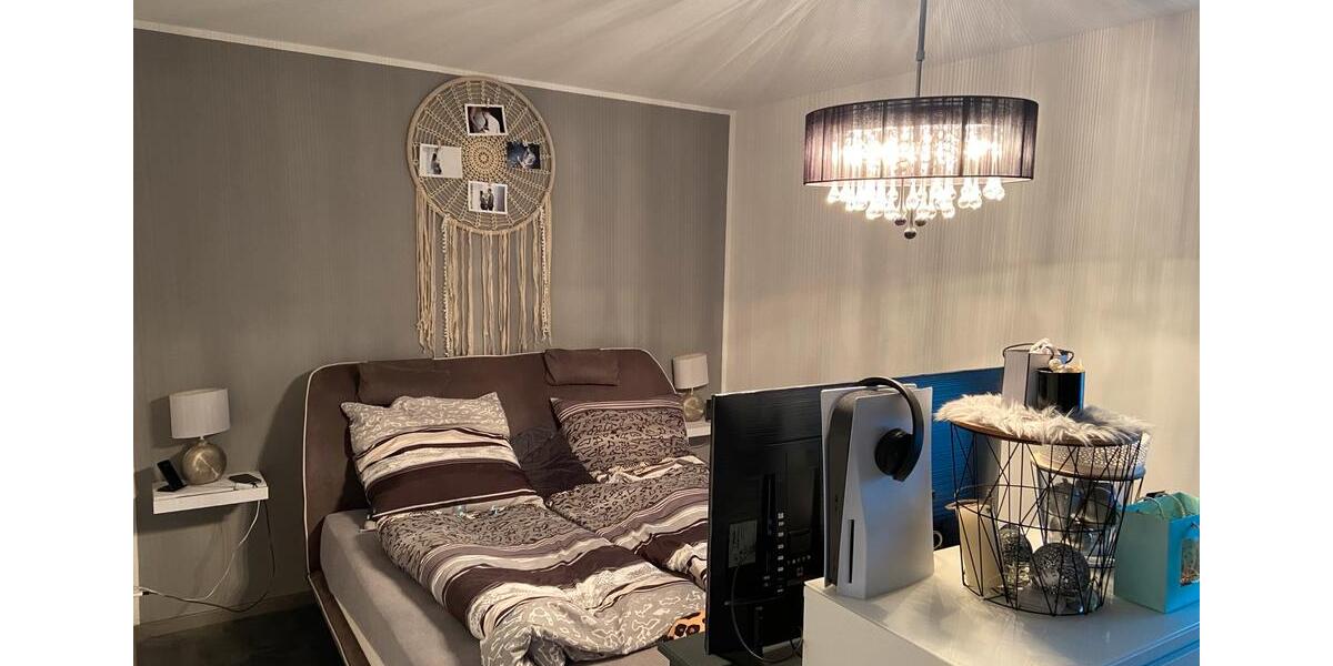 Erdgeschoßwohnung Velbert Langenberg - 3 Zimmer, 85 m&sup2;, 250.000&euro; | Angebot:24816176