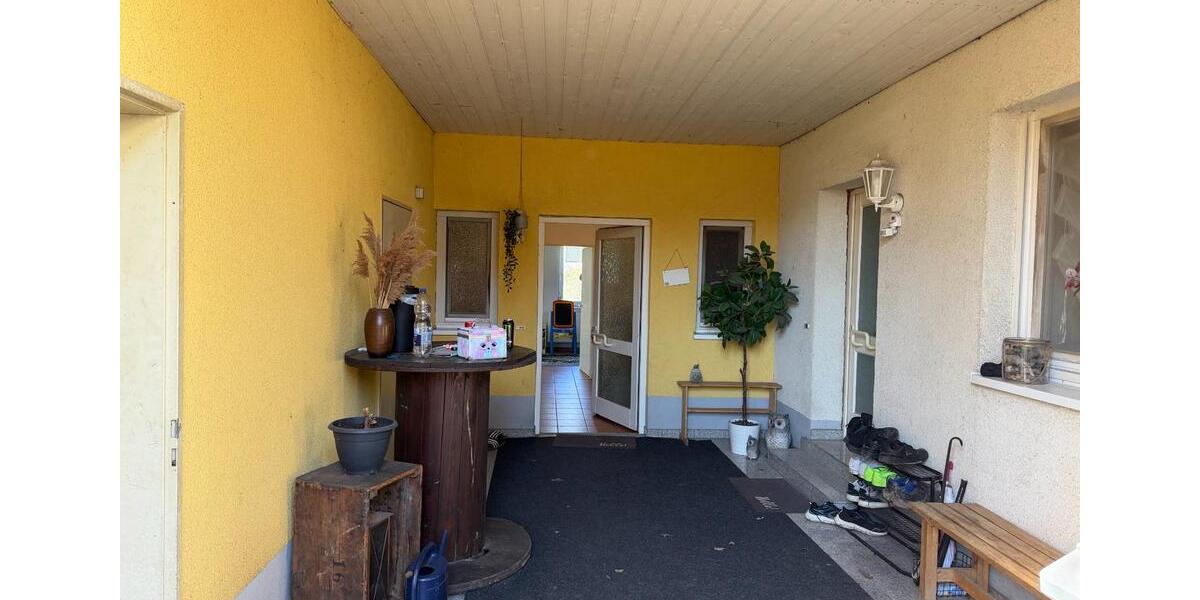 Einfamilienhaus Leverkusen Schlebusch - 4 Zimmer, 245 m&sup2;, 2.700&euro; | Angebot:25374192