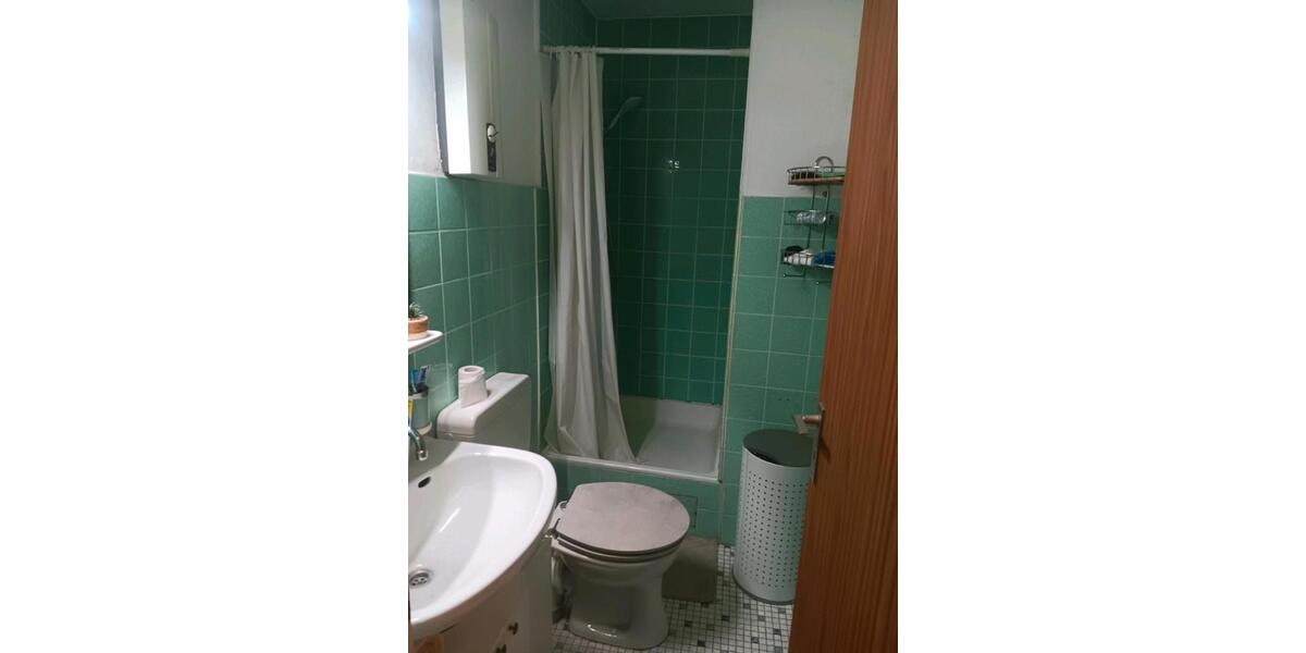 Etagenwohnung Düsseldorf Oberbilk - 1.5 Zimmer, 40 m&sup2;, 515&euro; | Angebot:24772541