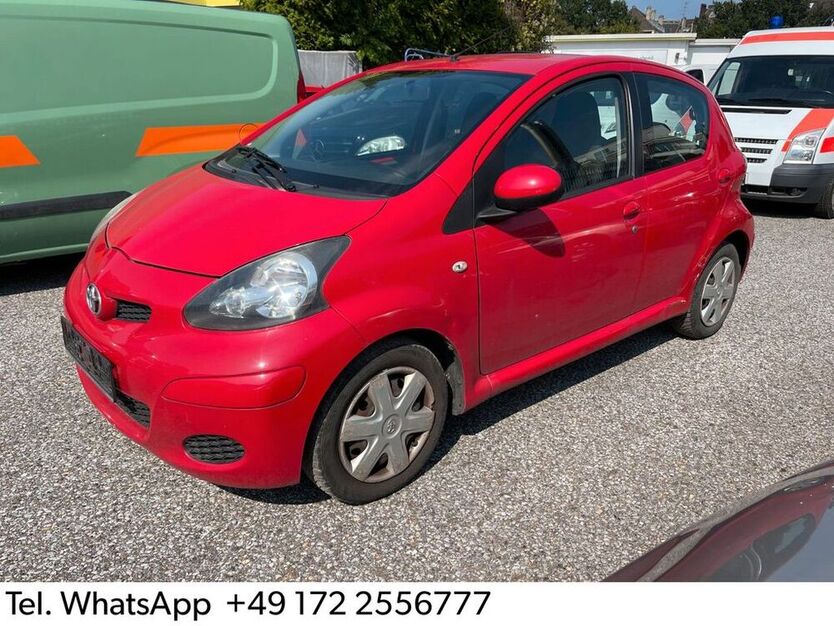 Aygo (X)
