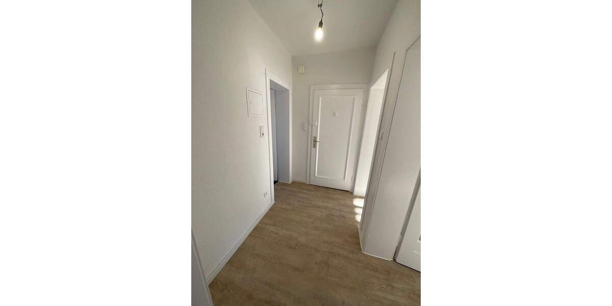 Etagenwohnung Wuppertal Barmen - 4 Zimmer, 94 m&sup2;, 759&euro; | Angebot:24802686