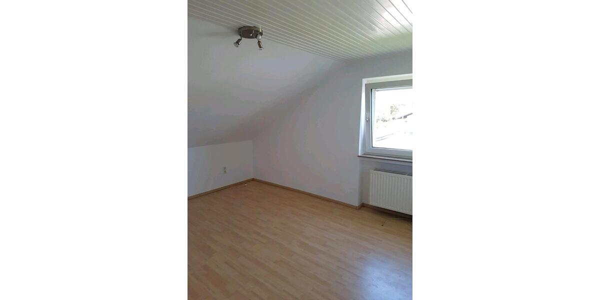 Etagenwohnung Wipperfürth - 3 Zimmer, 70 m&sup2;, 850&euro; | Angebot:27577999