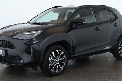 Toyota Yaris Cross 19.900 km 23.784 &euro; Düsseldorf 40233