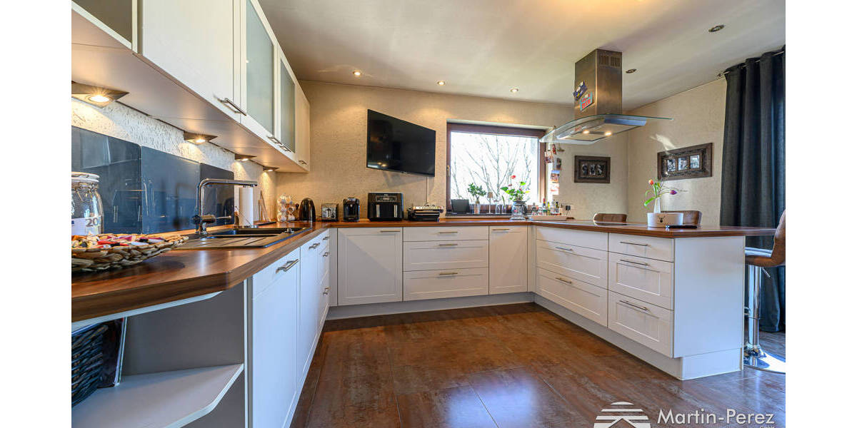 Etagenwohnung Breckerfeld - 3 Zimmer, 156 m&sup2;, 280.000&euro; | Angebot:26489453