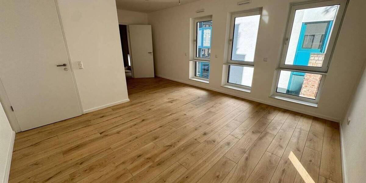 Etagenwohnung Düsseldorf Ludenberg - 3 Zimmer, 104 m&sup2;, 1.900&euro; | Angebot:26930337
