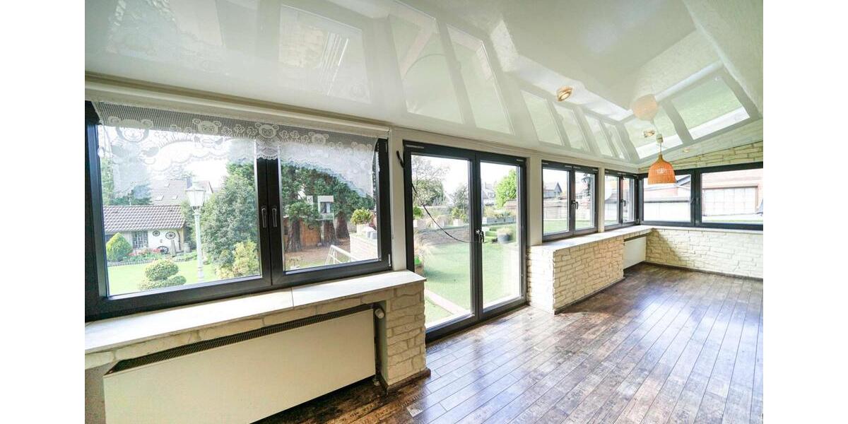 Doppelhaushälfte Düsseldorf Stadtbezirk 8 - 5 Zimmer, 256 m&sup2;, 2.850&euro; | Angebot:22052186