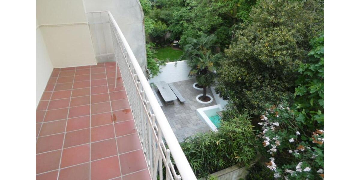 Etagenwohnung Düsseldorf Niederkassel - 3 Zimmer, 97 m&sup2;, 1.750&euro; | Angebot:24326184