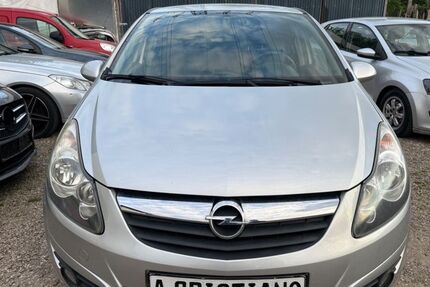Opel Corsa 167.000 km 3.399 &euro; Köln 51107