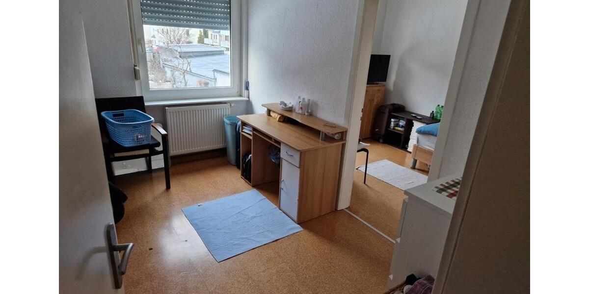 Erdgeschoßwohnung Solingen Central - 4 Zimmer, 83 m&sup2;, 219.990&euro; | Angebot:26710915