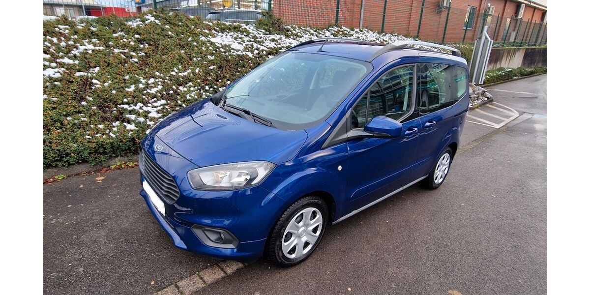 Ford Tourneo Courier 62.500 km 10.900 € Remscheid 42857