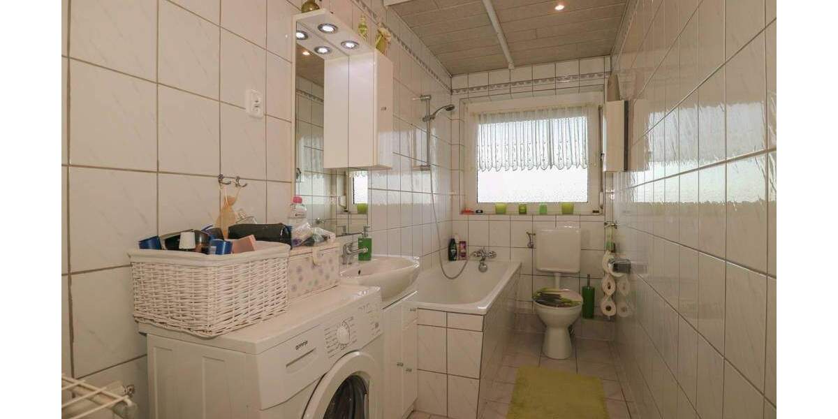 Etagenwohnung Dormagen / Delhoven Delhoven - 2 Zimmer, 64 m&sup2;, 170.000&euro; | Angebot:24219697