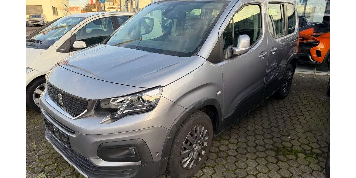 Peugeot Rifter 99.485 km 13.990 € Köln 50767