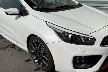 Kia ceed / Ceed 155.975 km 6.300 &euro; wuppertal 42285