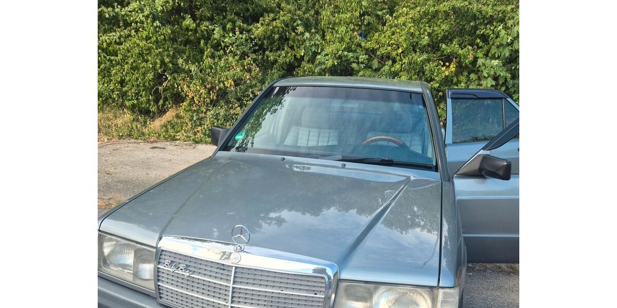 Mercedes-Benz 190 217.985 km 5.500 &euro; Bergisch gladbach 51465