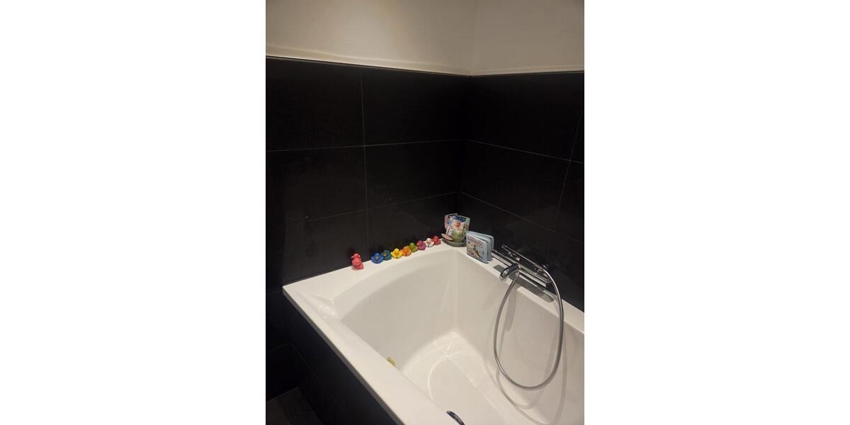 Hochparterre Hilden Kalstert - 3 Zimmer, 74 m&sup2;, 255.000&euro; | Angebot:27619113
