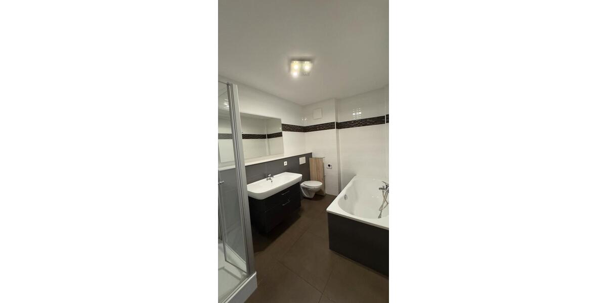 Reihenhaus Solingen Burg - 5 Zimmer, 140 m&sup2;, 450.000&euro; | Angebot:22109110