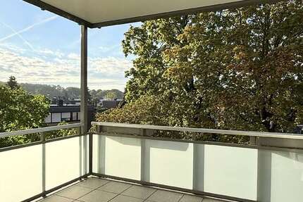 Wohnung Köln Rodenkirchen - 3 Zimmer, 92 m&sup2;, 1.140&euro; | Angebot:27687676