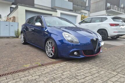 Alfa Romeo Giulietta 129.000 km 12.900 &euro; Wuppertal 42119