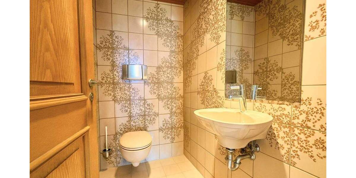 Etagenwohnung Düsseldorf / Himmelgeist Himmelgeist - 5 Zimmer, 190 m&sup2;, 850.000&euro; | Angebot:24035640