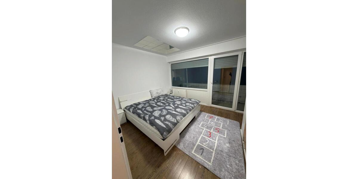 Etagenwohnung Leverkusen Bergisch Neukirchen - 4 Zimmer, 84 m&sup2;, 280.000&euro; | Angebot:24646498