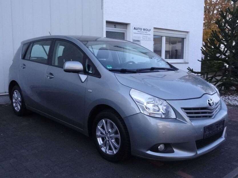 Toyota Verso 218.000 km 5.490 € Langenfeld (Rheinland) 40764