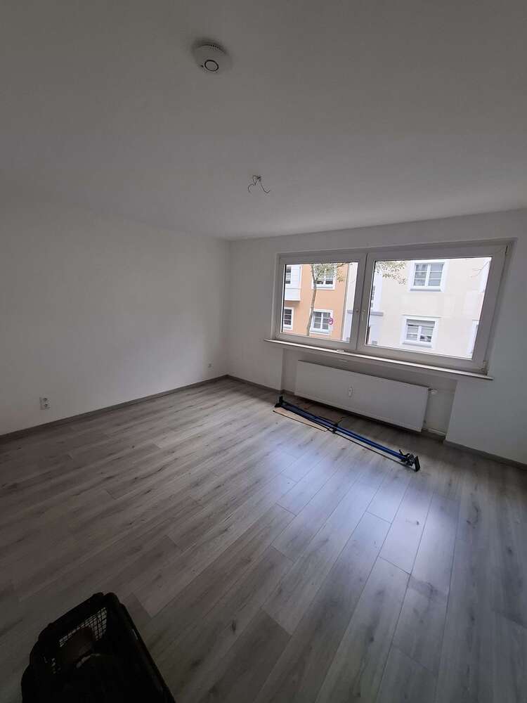Wohnung zum Mieten in Duisburg 390 € 52 m²