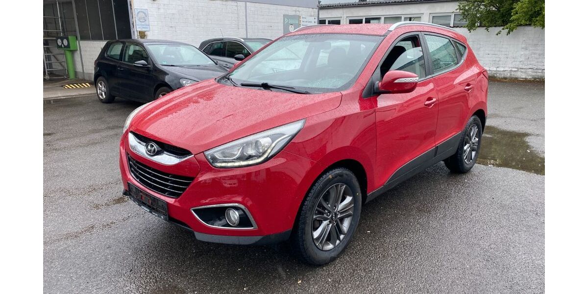 Hyundai ix35 124.000 km 7.999 &euro; Monheim 40789