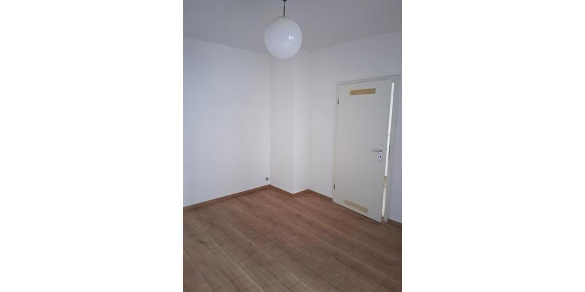 Etagenwohnung Wuppertal Elberfeld - 2 Zimmer, 52 m&sup2;, 355&euro; | Angebot:24784602