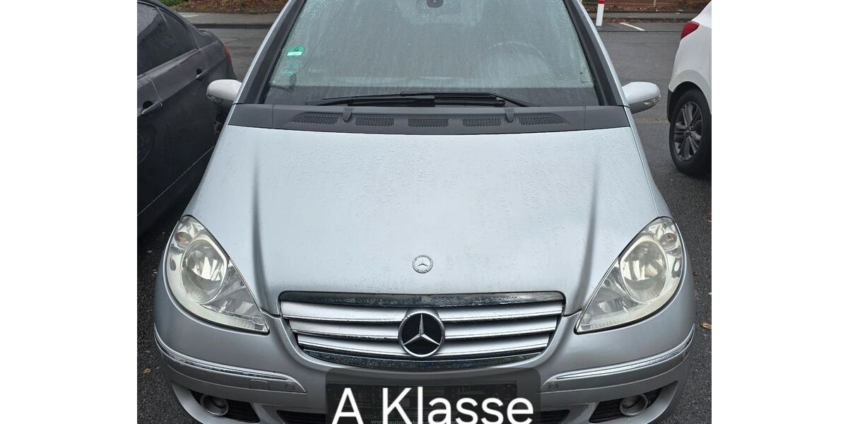 Mercedes-Benz A 180 180.000 km 2.490 &euro; Solingen 42651