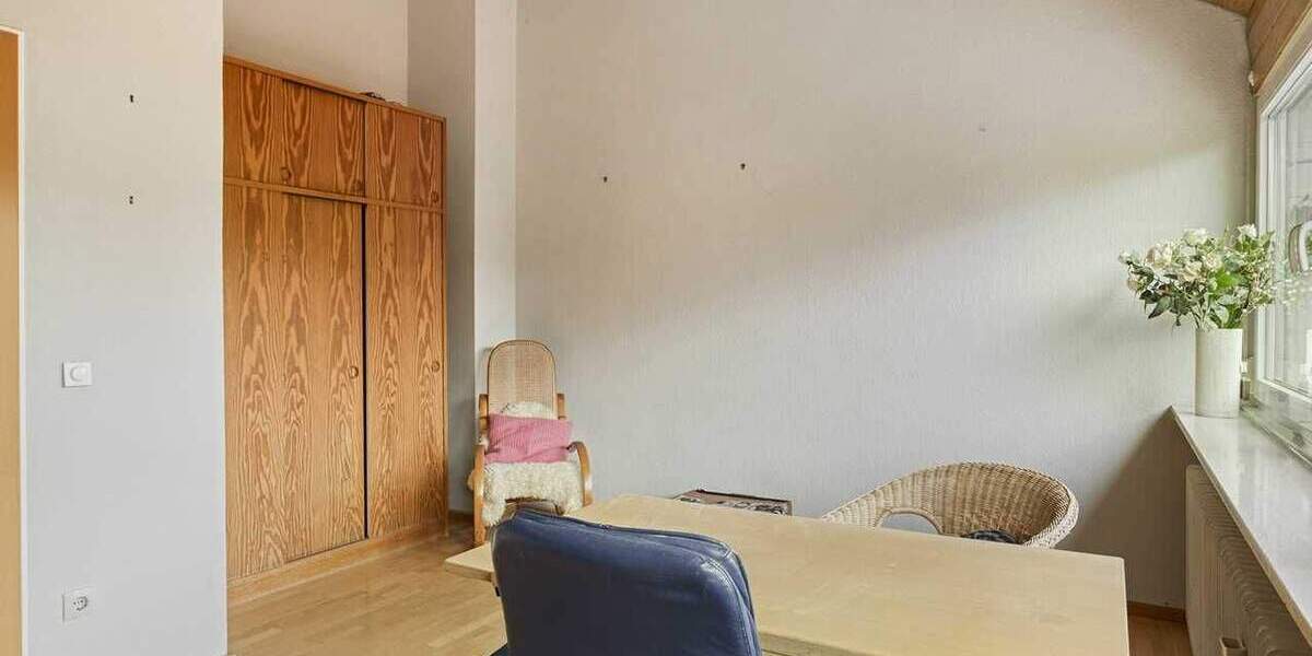 Reihenmittelhaus Ratingen Zentrum - 4 Zimmer, 106 m&sup2;, 384.400&euro; | Angebot:24111904