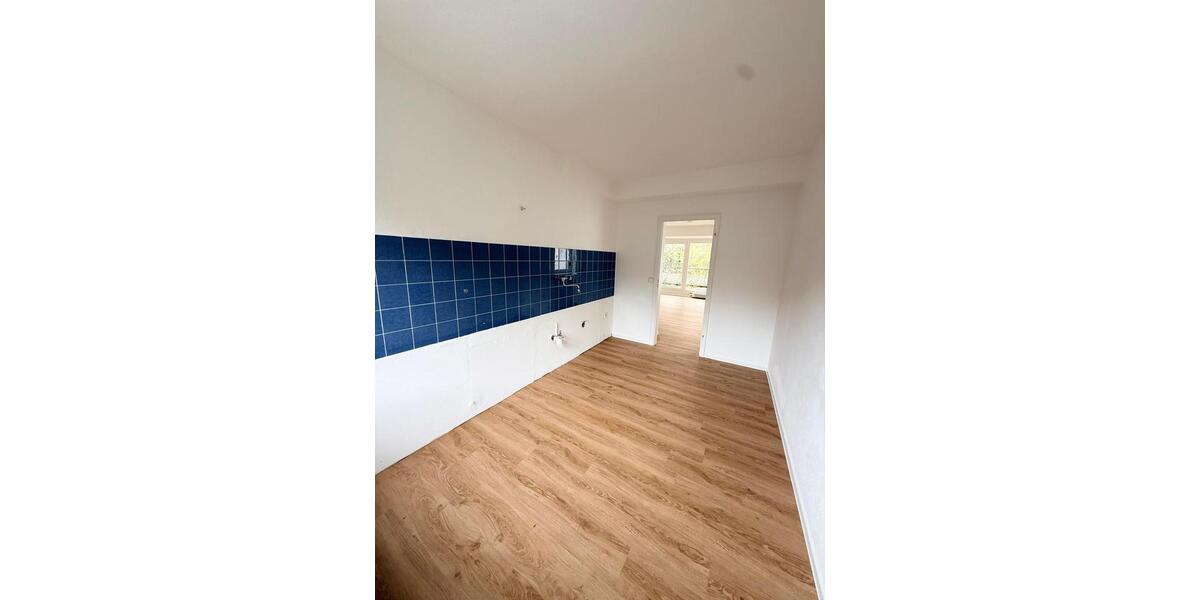 Etagenwohnung Remscheid Lüttringhausen - 3 Zimmer, 86 m&sup2;, 880&euro; | Angebot:26647355