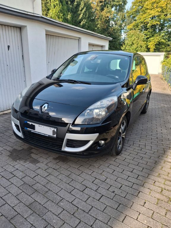 Renault Scenic 251.000 km 2.490 € Essen 45357