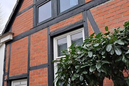 Biedermeier-Häuschen im Maisonette-Still in Kettwieger Altstadt 2 zimmer