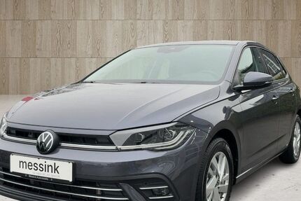 VW Polo 5.895 km 27.430 € Radevormwald 42477