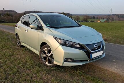 Nissan Leaf 87.000 km 9.998 &euro; Remscheid 42897