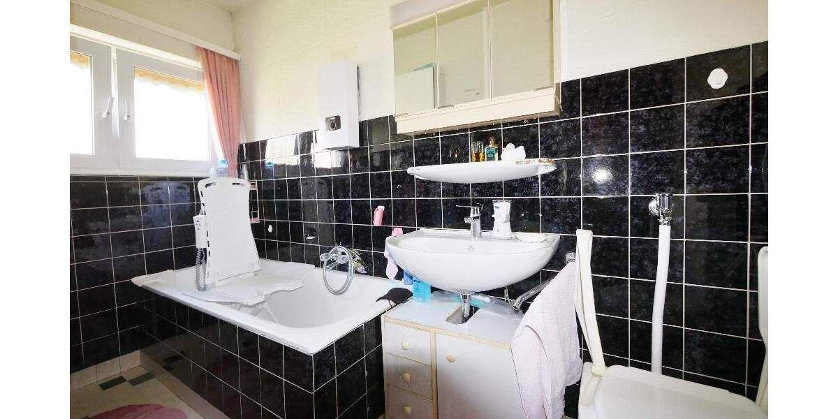 Doppelhaushälfte Haan Gruiten - 5 Zimmer, 142 m&sup2;, 449.000&euro; | Angebot:24567509