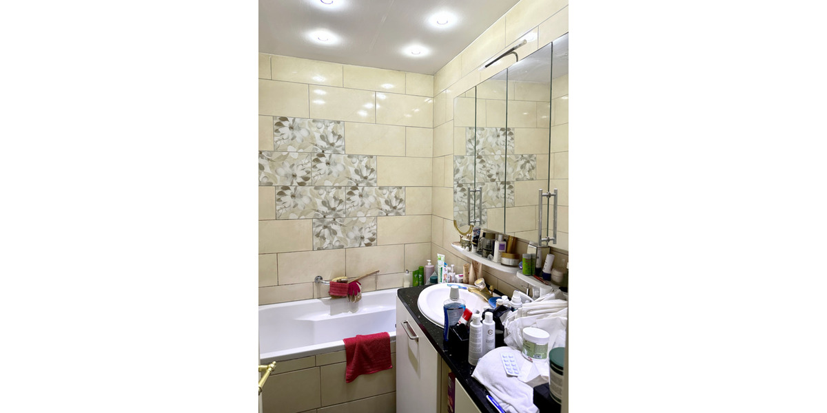 Etagenwohnung Ratingen Zentrum - 3 Zimmer, 64 m&sup2;, 188.000&euro; | Angebot:23129886