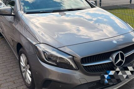 Mercedes-Benz A 180 159.000 km 11.250 &euro; Solingen 42697