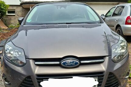 Ford Focus 162.106 km 4.499 &euro; Bergisch Gladbach 51429