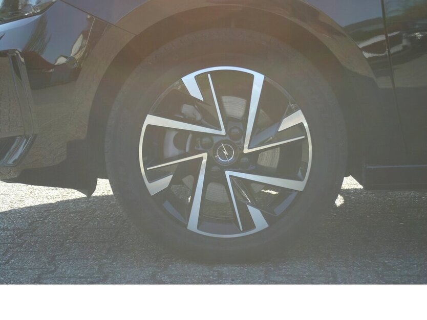 Corsa GS Automatik|Navi|Kamera|Wireless